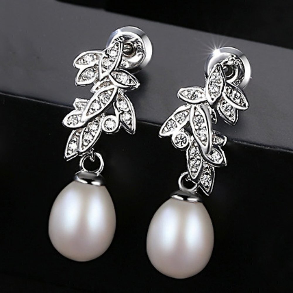 Leaf Design Sterling Silver Zircon Pearl Earrings